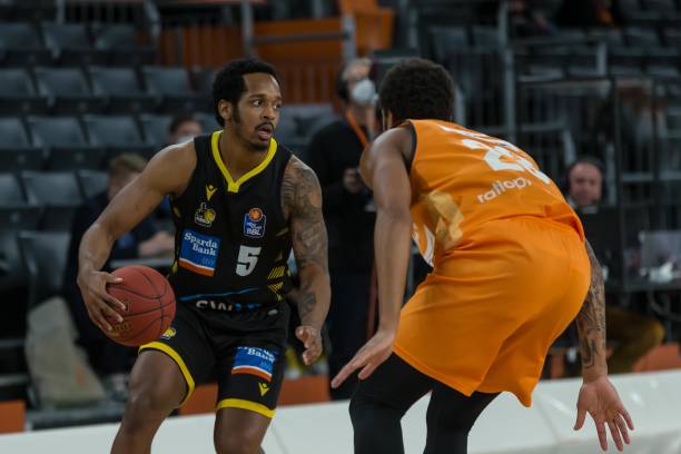 赛的战术布 赛的战术布