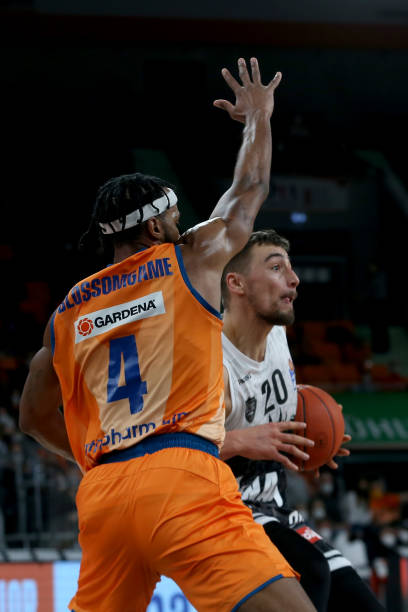 中也有望走 中也有望走