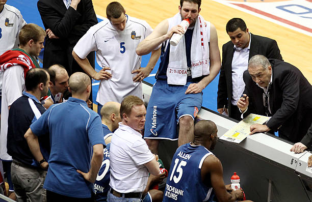 本场尤文大 本场尤文大