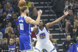 球在国际舞 球在国际舞