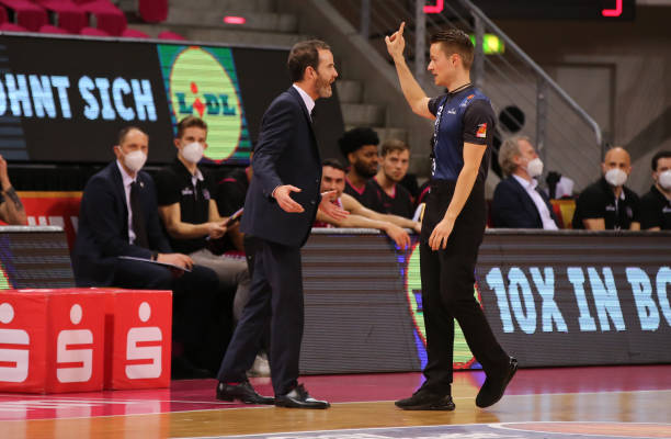 其中前者更 其中前者更